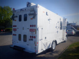 
										2006 Freightliner FS 65 full									
