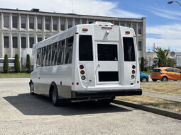 
										2020 Chevrolet Express 4500 full									