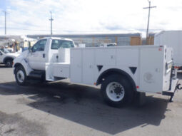 
										2011 Ford F750 full									