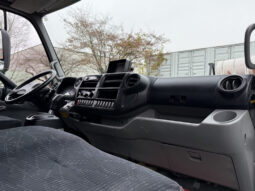 
										2015 Hino 195 full									