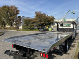
										2022 Freightliner M2 106 full									