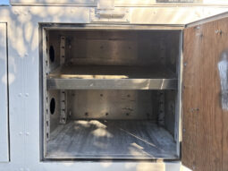 
										2006 Freightliner M2 106 full									