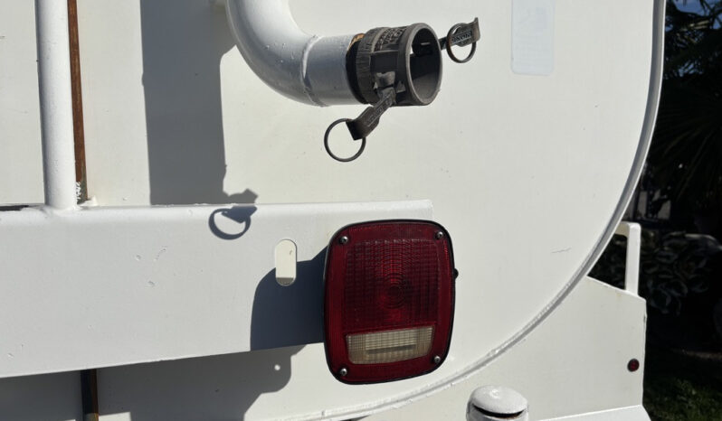 
								2017 International DuraStar full									