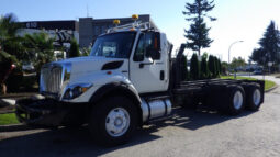 
										2012 International 7400 full									