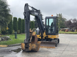 
										2010 John Deere 60D full									