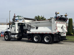 
										2013 International 7400 full									