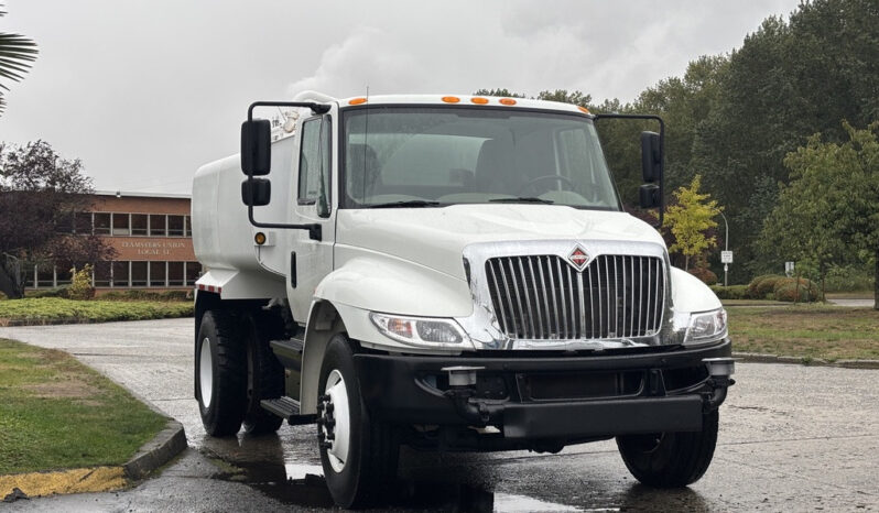 
								2019 International DuraStar full									