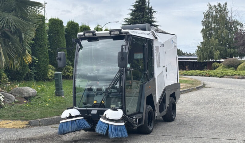 
								2019 Madvac LS175 full									
