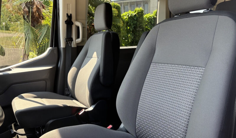 
								2025 Ford Transit full									
