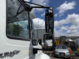 
										2011 International 4300 full									