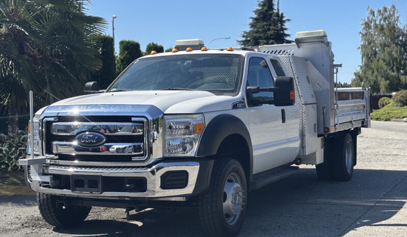 
								2016 Ford F-550 full									