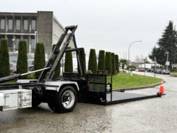
										2020 Peterbilt 330 full									