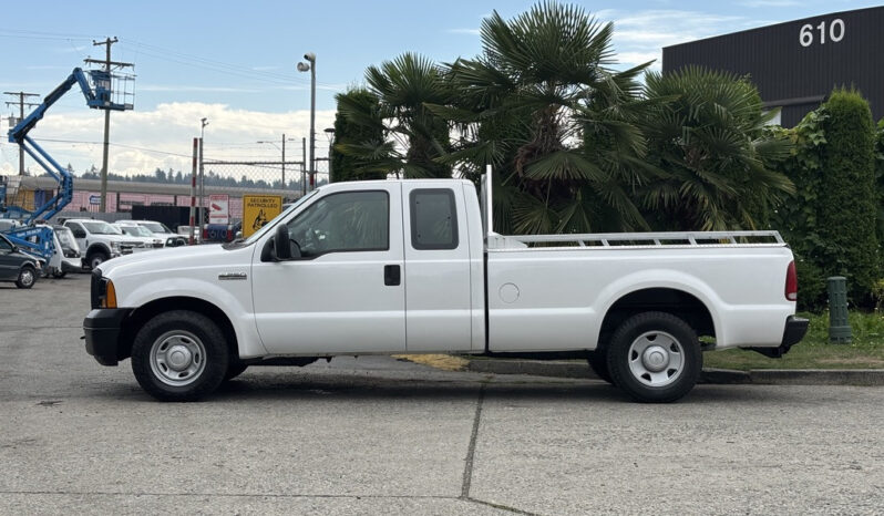 
								2006 Ford F-250 Super Duty full									