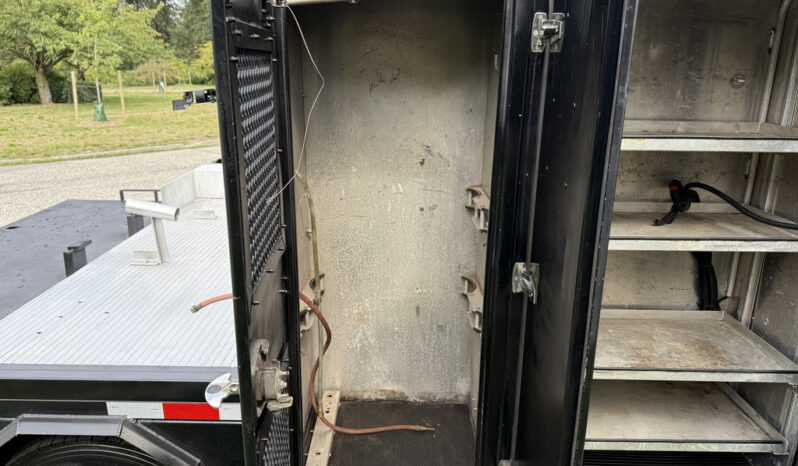 
								2008 Ford F-450 full									