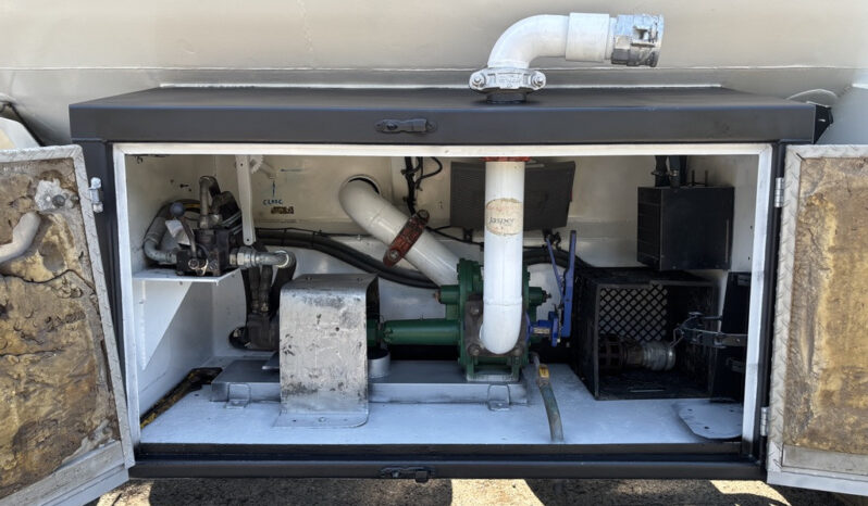 
								2008 Peterbilt PB340 full									