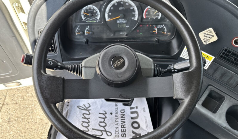 
								2012 Autocar Xpert full									