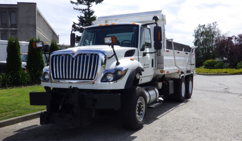 
								2014 International 7500 full									