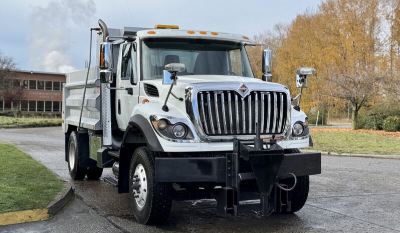 
								2011 International WorkStar full									