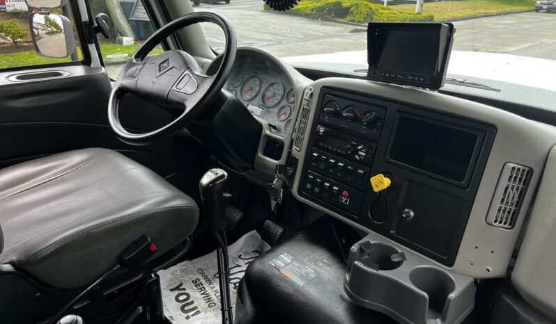 
								2017 International 7600 full									