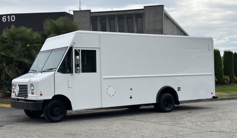 
								2018 Ford E-450 Super Duty full									