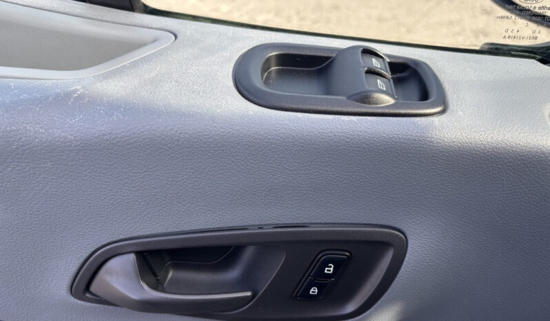 
								2016 Ford Transit-150 full									