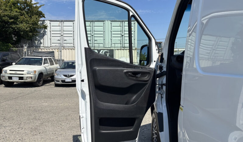 
								2019 Mercedes-Benz Sprinter full									