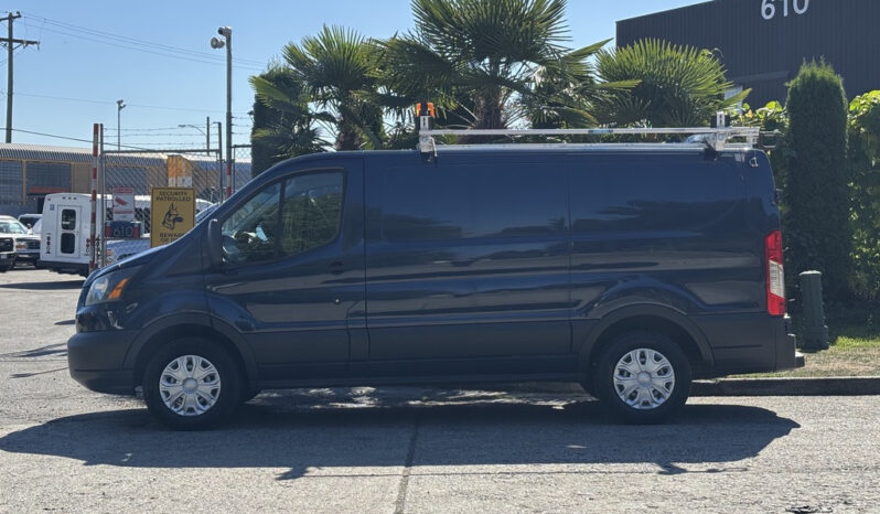 
								2016 Ford Transit-150 full									