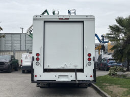 
										2021 Ford Econoline Commercial Chassis full									