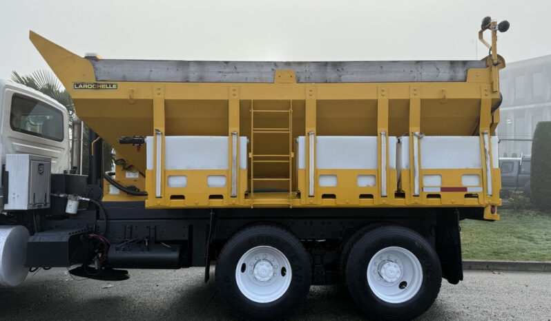 
								2016 International WorkStar full									