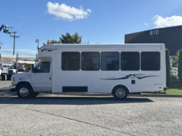 
										2013 Ford Econoline full									