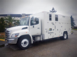 
										2014 Hino 338 full									