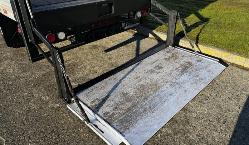
								2014 Mitsubishi Fuso full									