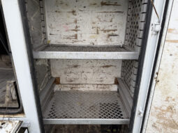 
										2005 Freightliner M2 106 full									