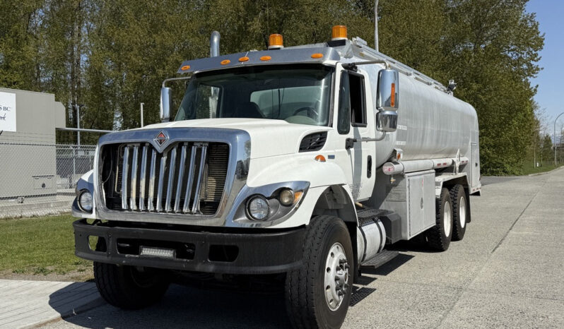 
								2009 International 7500 full									