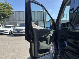 
										2025 Ford Transit full									