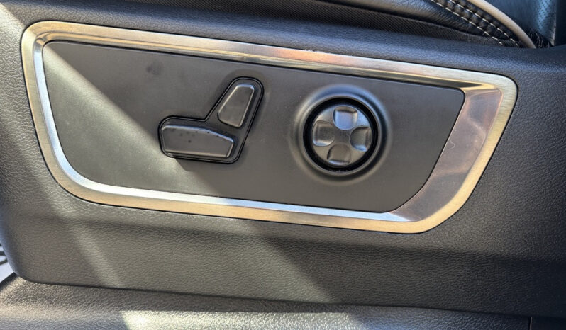 
								2020 Ram 1500 full									