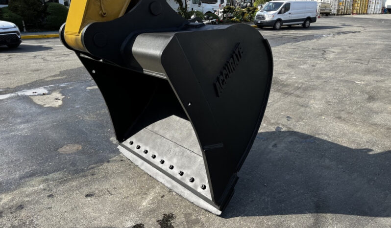 
								2018 Caterpillar 326F full									