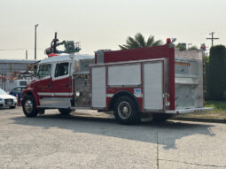 
										1999 Freightliner FL80 full									