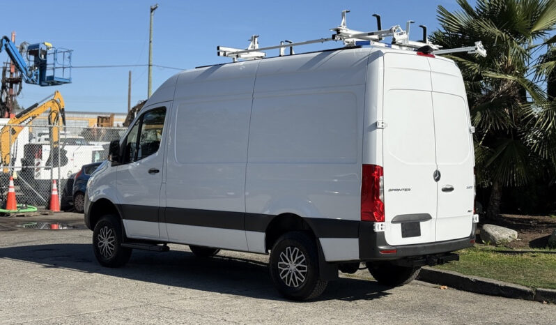 
								2023 Mercedes-Benz Sprinter full									